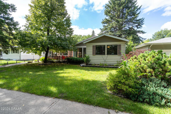 1438 S 17TH ST, GRAND FORKS, ND 58201 - Image 1