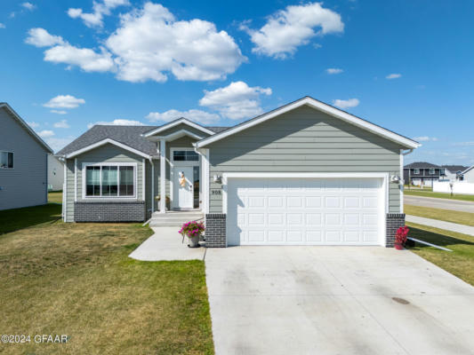 908 DAVID DR, GRAND FORKS, ND 58201 - Image 1