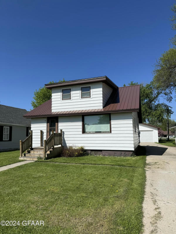 512 ARNOLD AVE, PORTLAND, ND 58274, photo 1 of 22