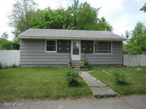 906 S 12TH ST, GRAND FORKS, ND 58201, photo 1