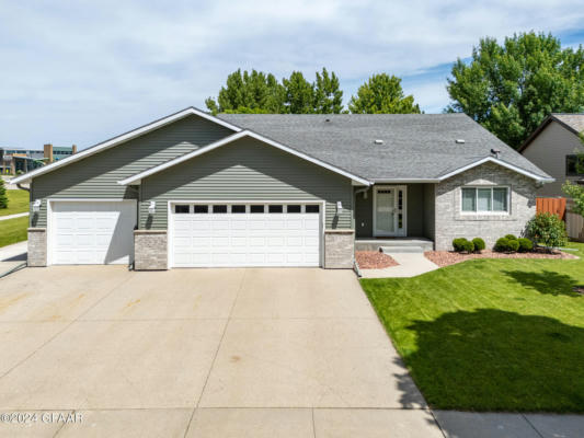 950 46TH AVE S, GRAND FORKS, ND 58201 - Image 1