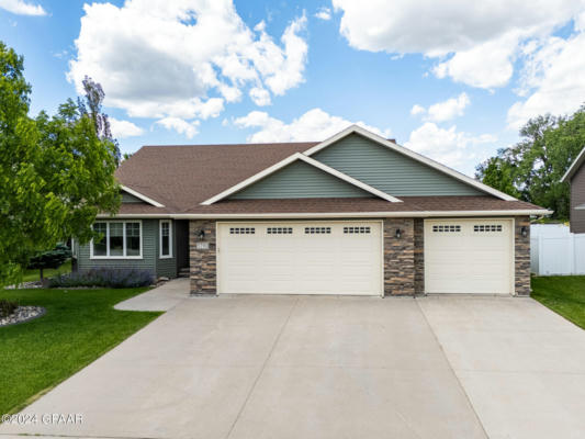5790 W PRAIRIEWOOD DR, GRAND FORKS, ND 58201 - Image 1