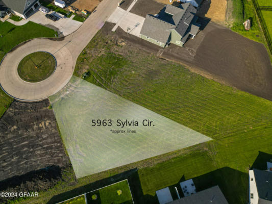 5963 SYLVIA CIR, GRAND FORKS, ND 58201 - Image 1