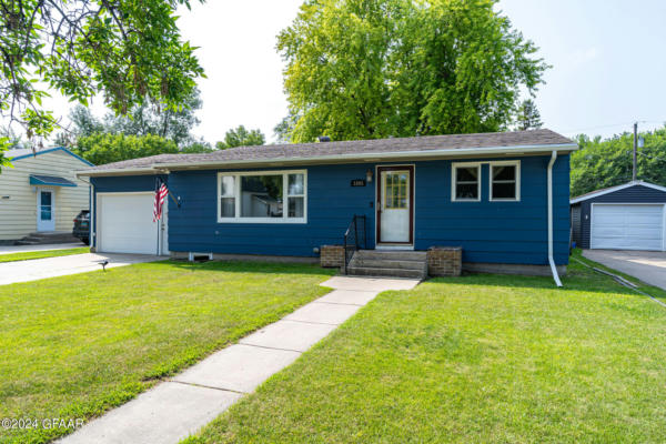 1805 12TH AVE N, GRAND FORKS, ND 58203 - Image 1