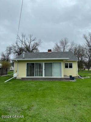 323 2ND AVE NW, MAYVILLE, ND 58257, photo 3 of 34