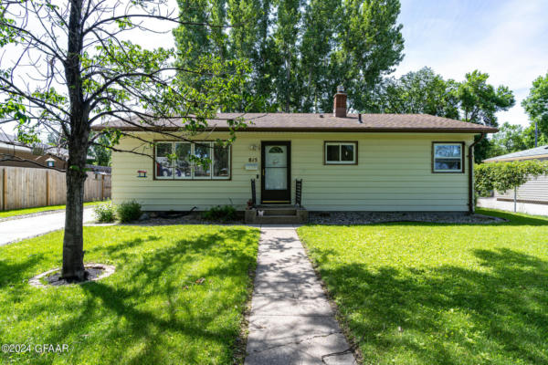 815 24TH AVE S, GRAND FORKS, ND 58201 - Image 1
